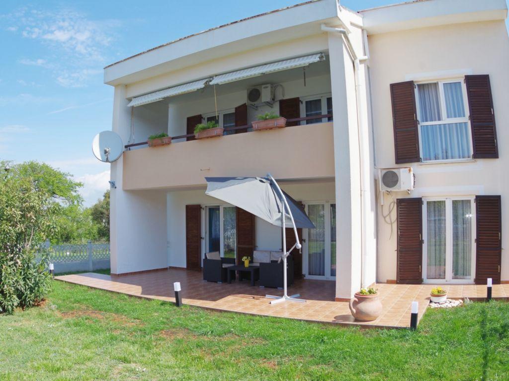 Apartments Hrga Pula Extérieur photo