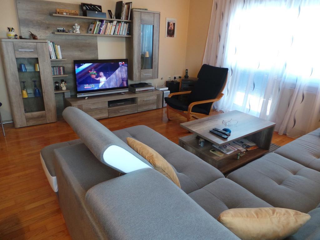 Apartments Hrga Pula Extérieur photo