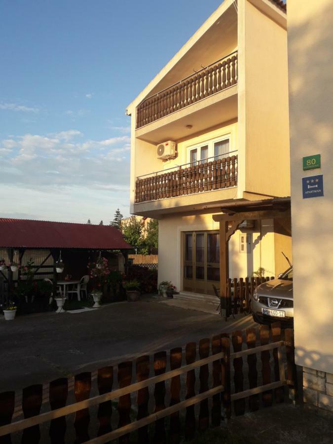 Apartments Hrga Pula Extérieur photo